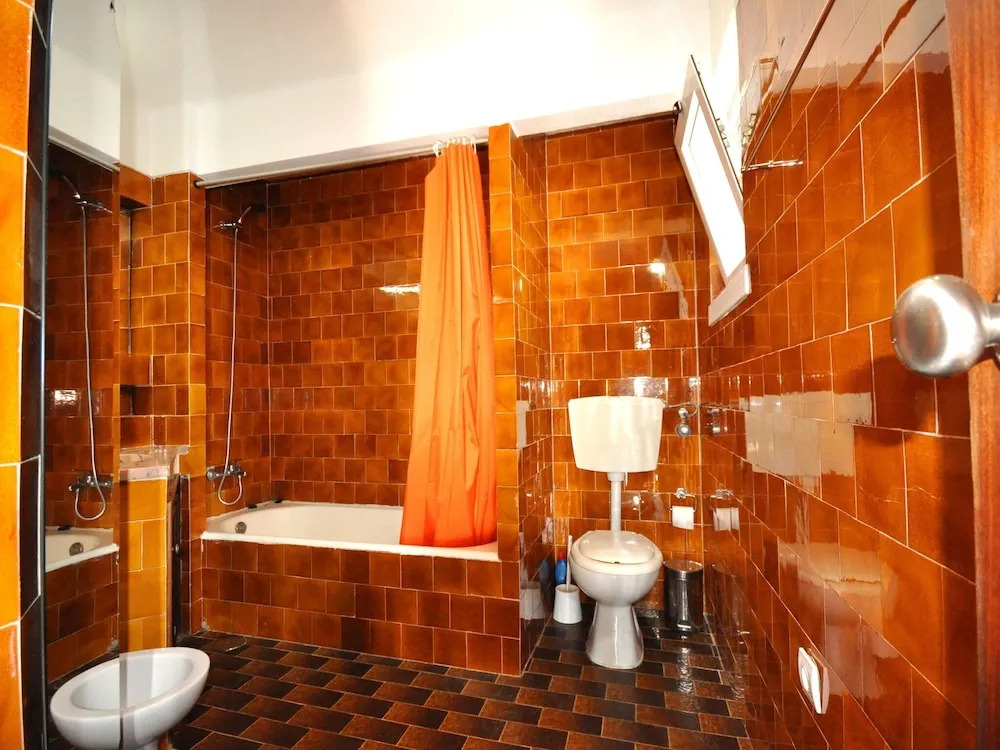 Beautiful Villa With Private Swimming Pool Near the Center of Vilamoura