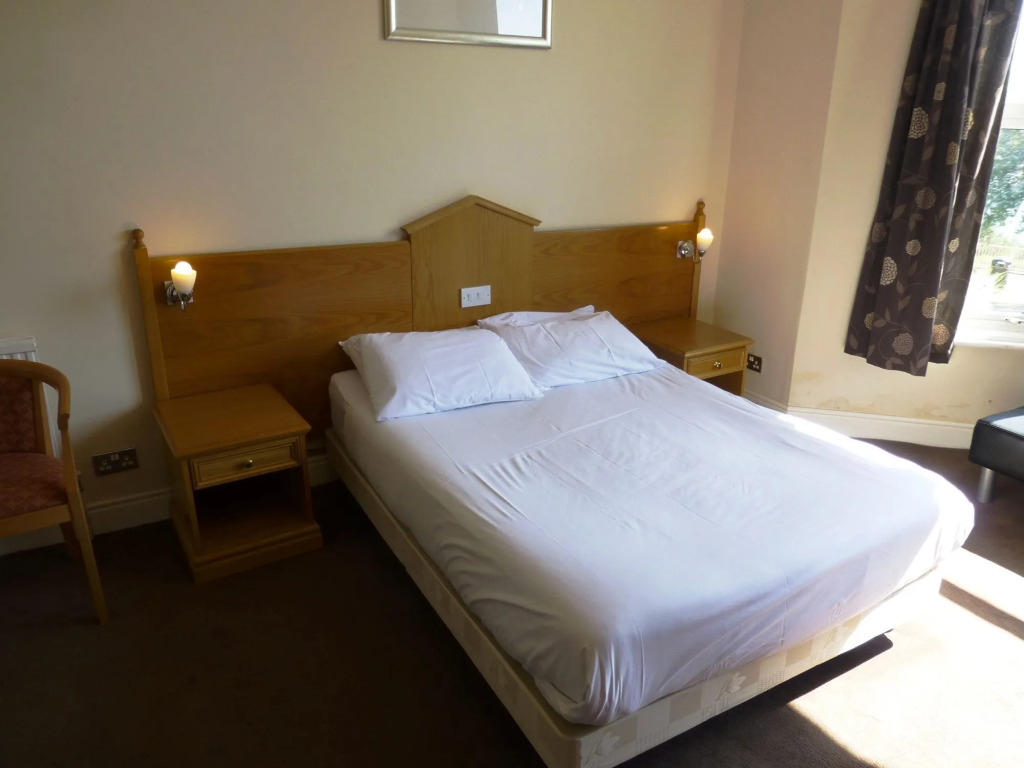Esplanade Hotel - Clacton On Sea, Beachfront Hotel by OYO