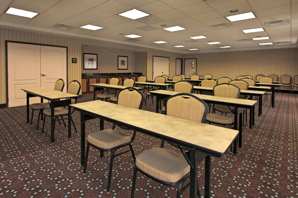 Hampton Inn Defiance