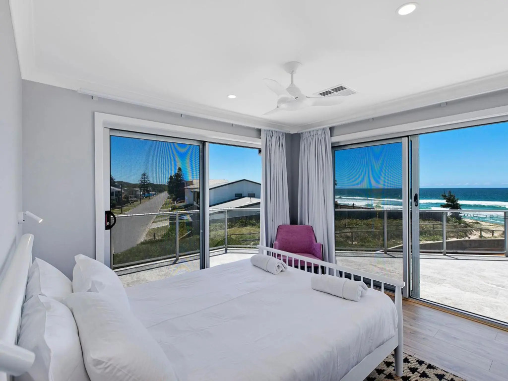 Beach House on Wyuna