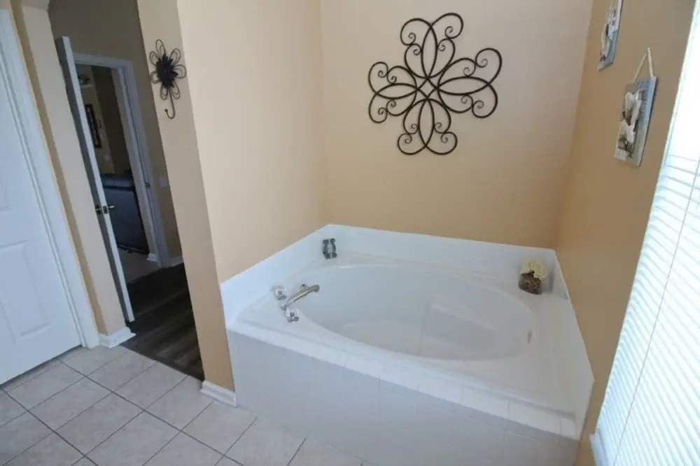 Luxury Villa With Private Pool And Great Game Room villa