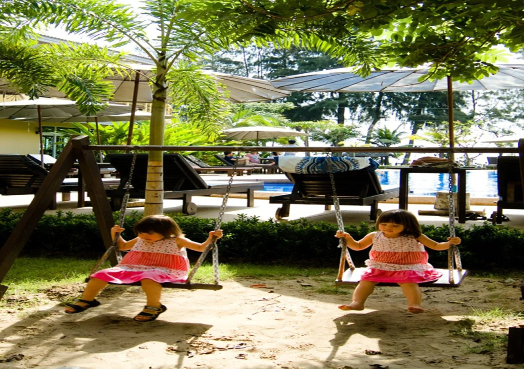 Bacchus Home Resort