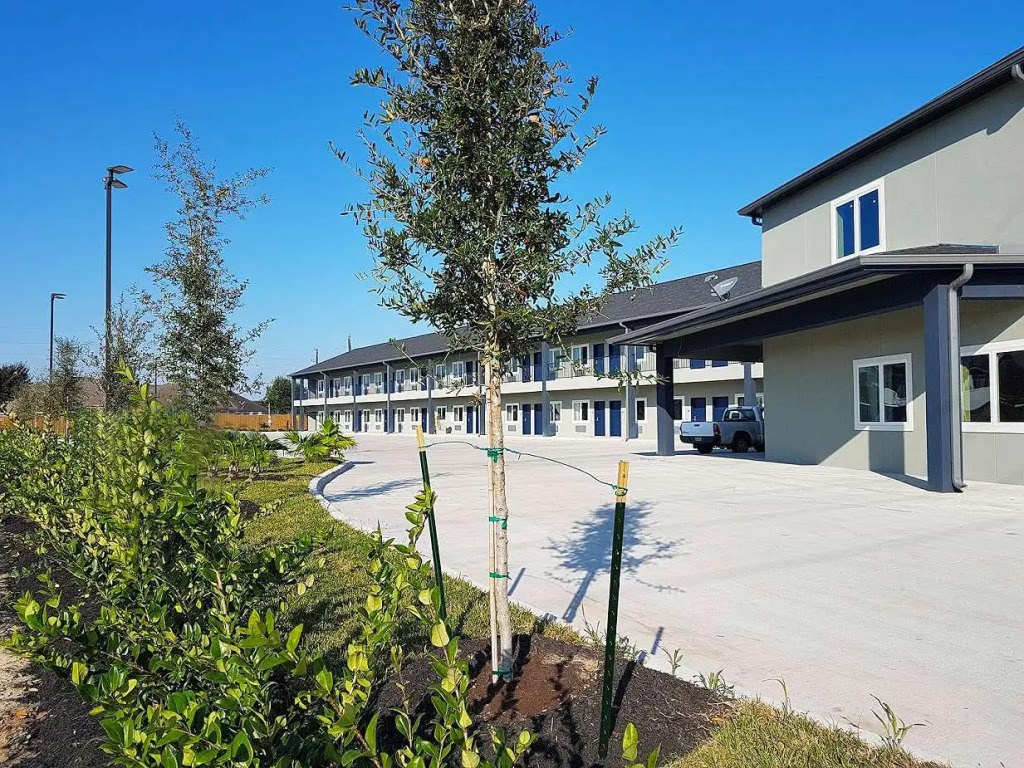 Empire Inn Cypress