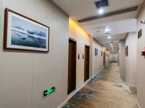 Pebble Hotel (Langxi Xinshi Dai Plaza)