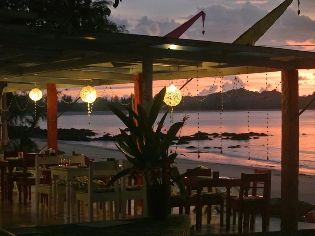 Heaven Beach Resort & Art