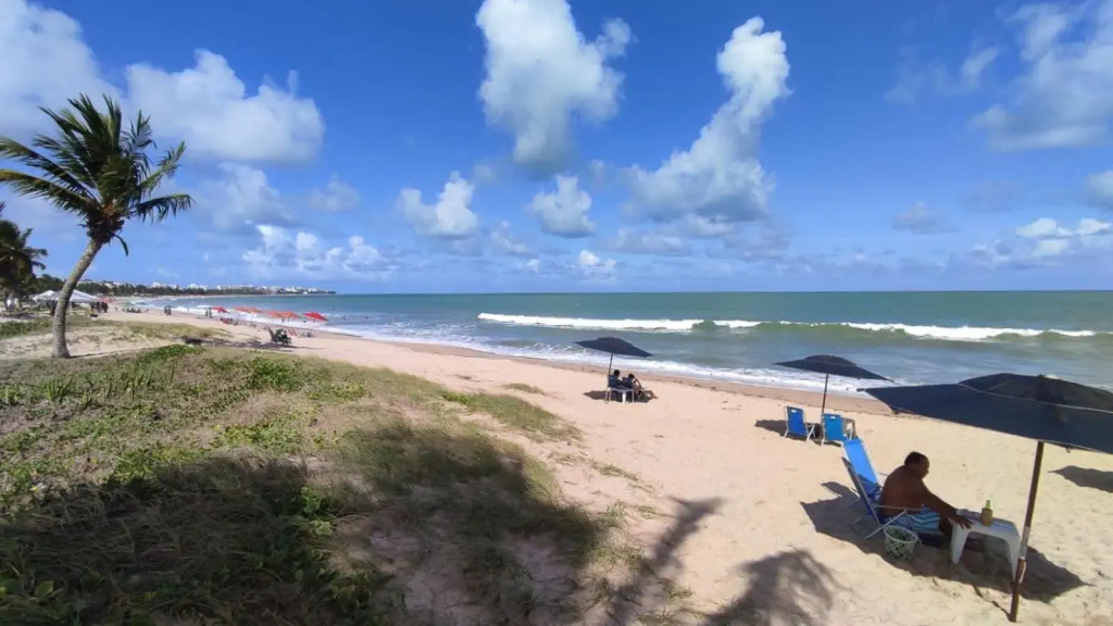 Apartamentos Mobiliados a 180m da Praia em Intermares Cabedelo João Pessoa