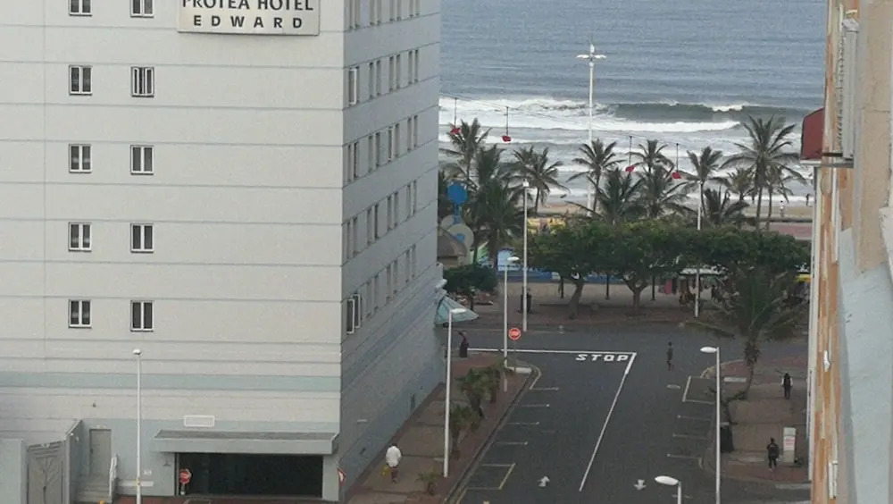 The Parkview Hotel - Room 711 - Adults Only