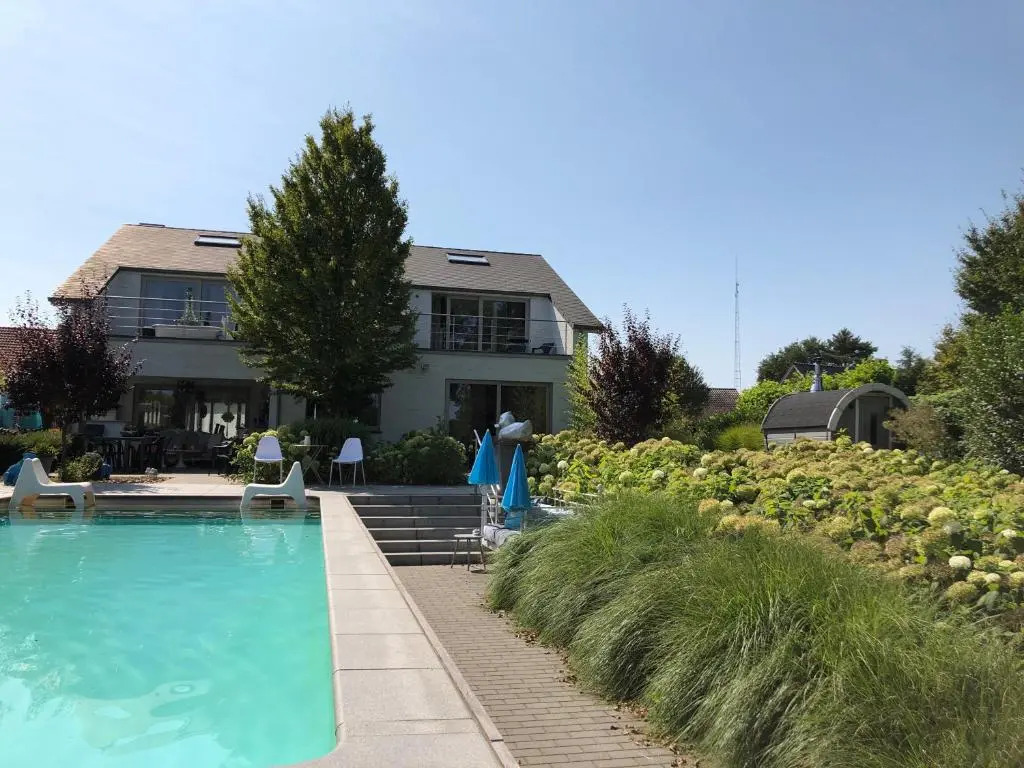 Guesthouse De Witte Merel Deluxe