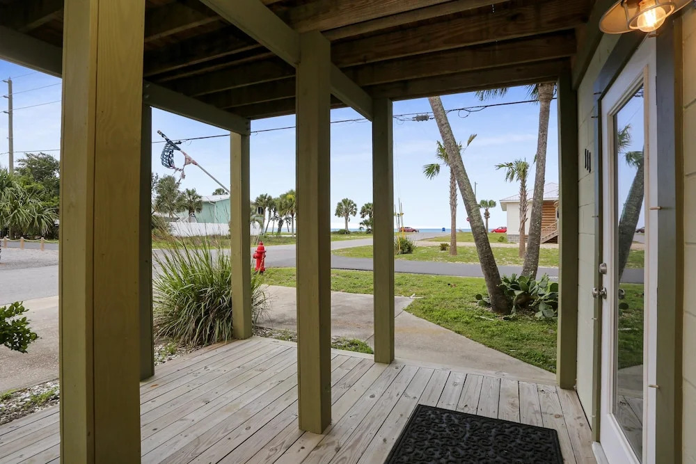 Beach View Lower