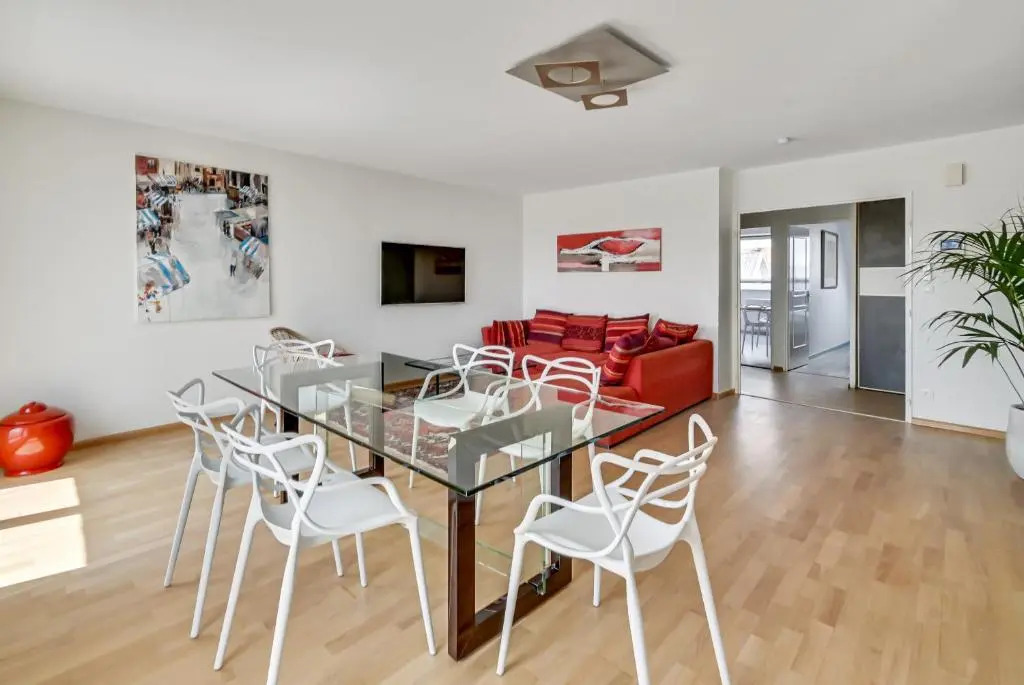 Le Saint-Eloi Luxury Apt private parking with AC 6 pers Colmar old town