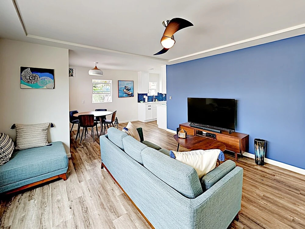 1271 San Diego - 3 Br Home