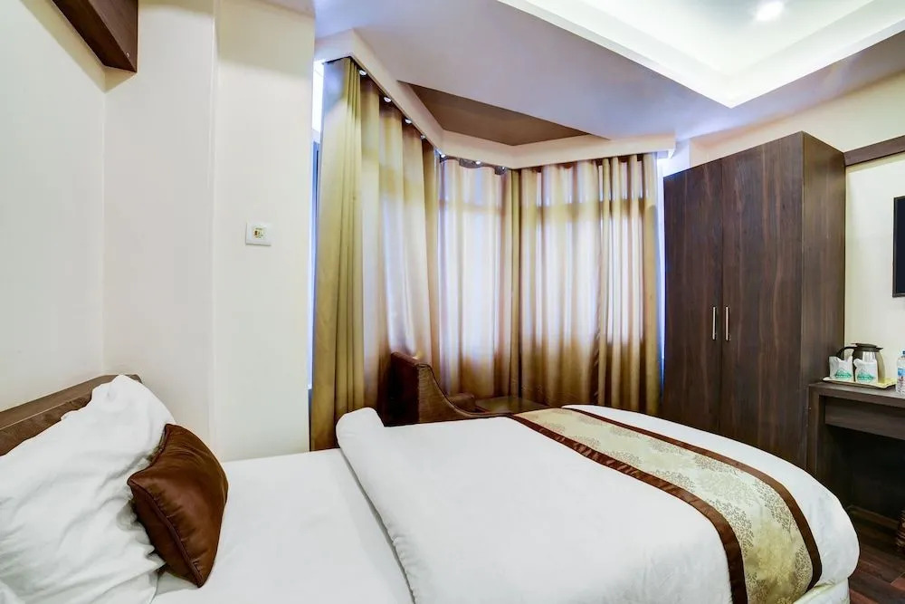 Capital O 507 Hotel Makalu
