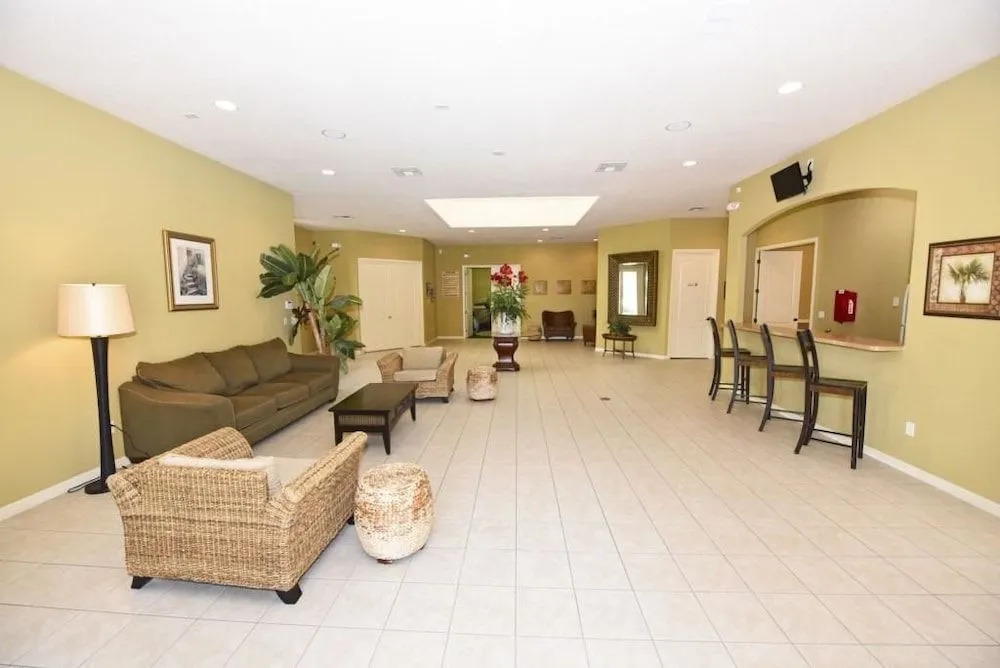 3125 VillaSol Townhome 4 Bedroom by Florida Star