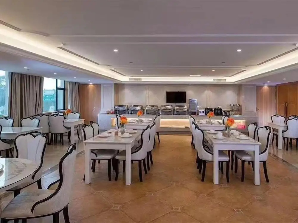 Vienna Hotel Guangzhou Baiyun Lake Jinbo Plaza Pingsha