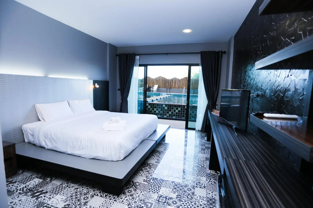 Bullkool Hua Hin Pool Villa