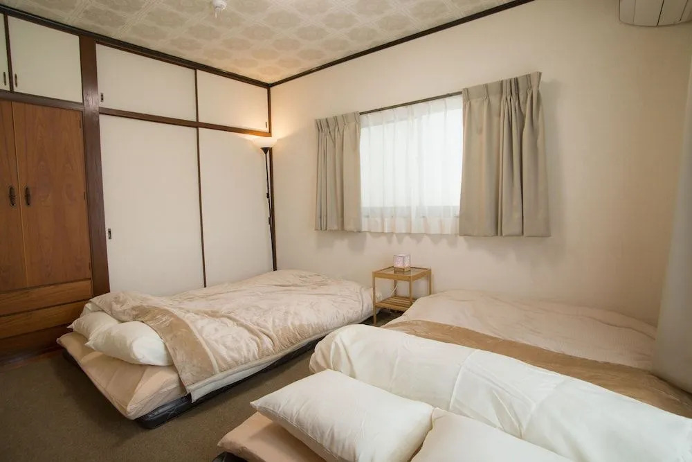 DOUGO-YADO Guest House