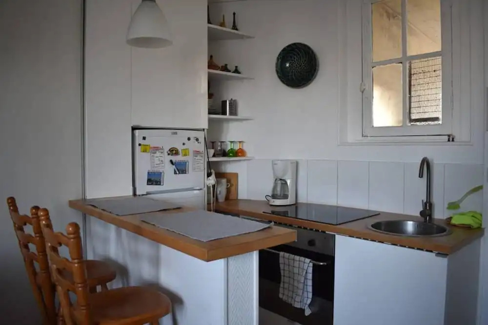 1 Bedroom Apartment With Amazing Views in Paris