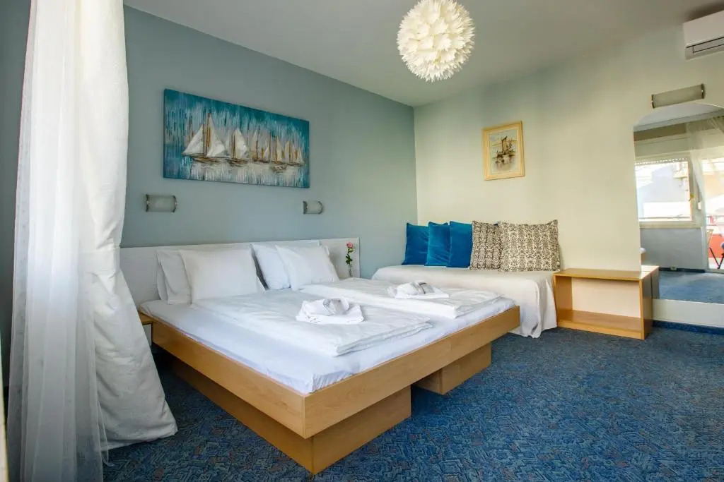 Beach Rooms Split