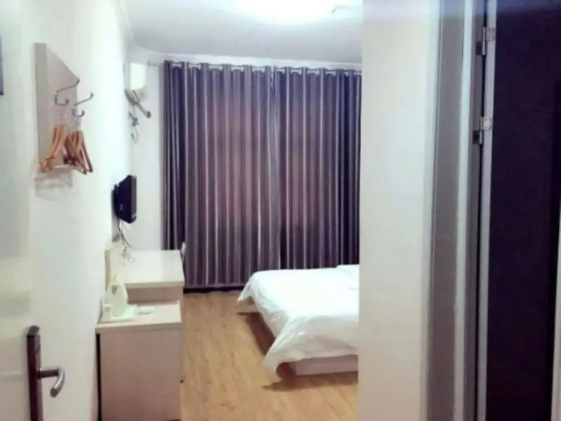7Days Premium Zhumadian Tianzhongshan Avenue Branch