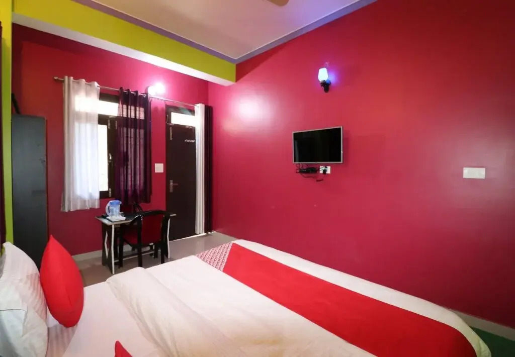 Hotel Rawat Palace By OYO Rooms
