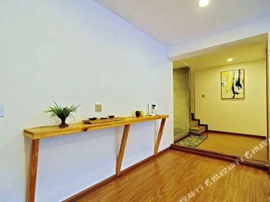 Xijiang Shanju Inn