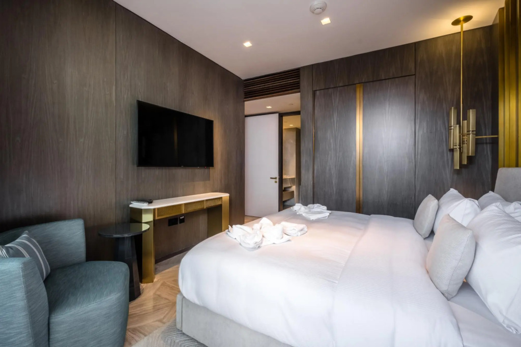 Five North - 30-103- PJ