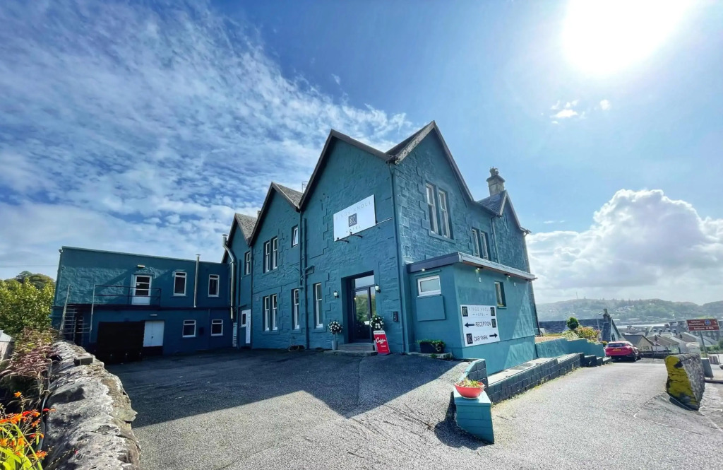 Kings Knoll Hotel