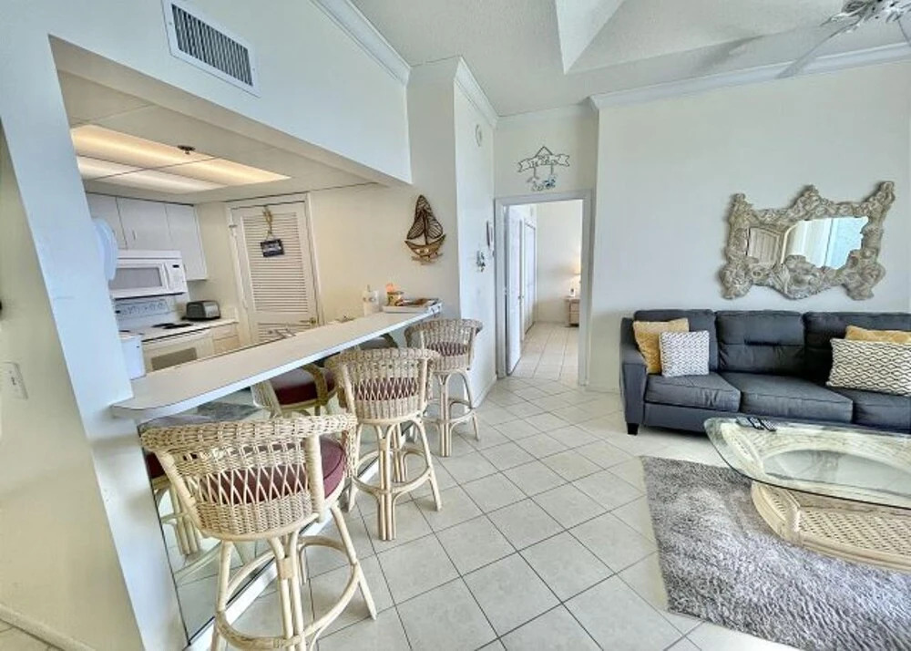 1405 Long Beach by Forehand Rentals