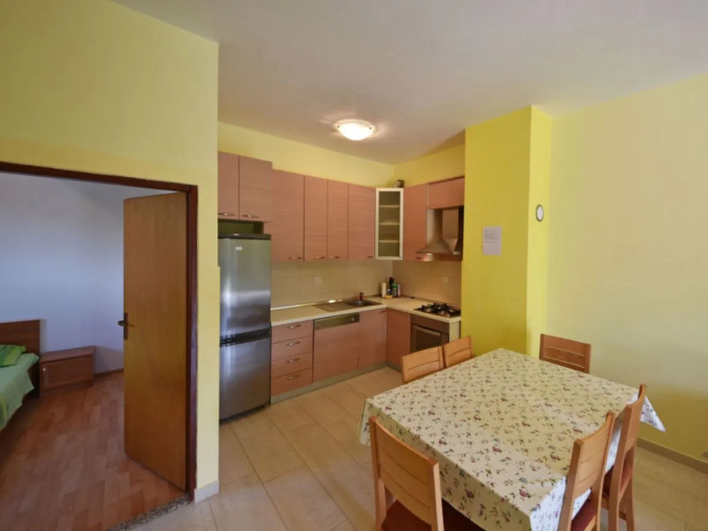 Apartment Ivan Maslenica 9983