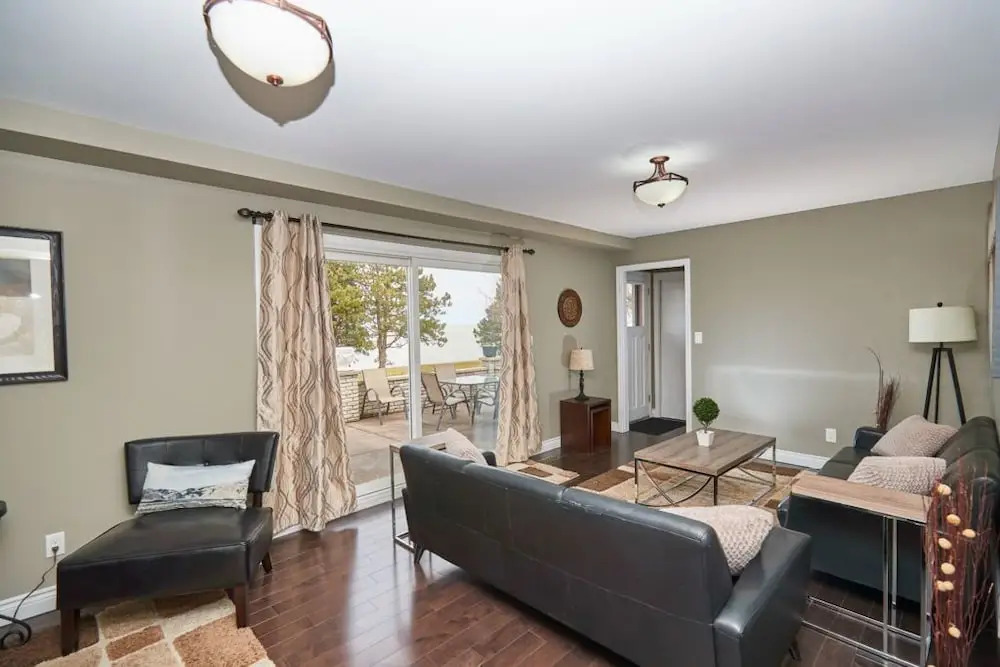 Niagara Lakeview Home