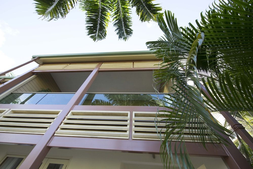 Barefoot Luxury - Pool & Walk To Holetown Beach