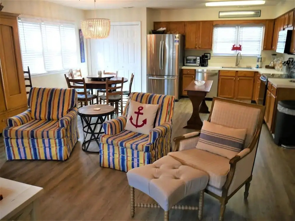 Katinka II - 3 Br Home