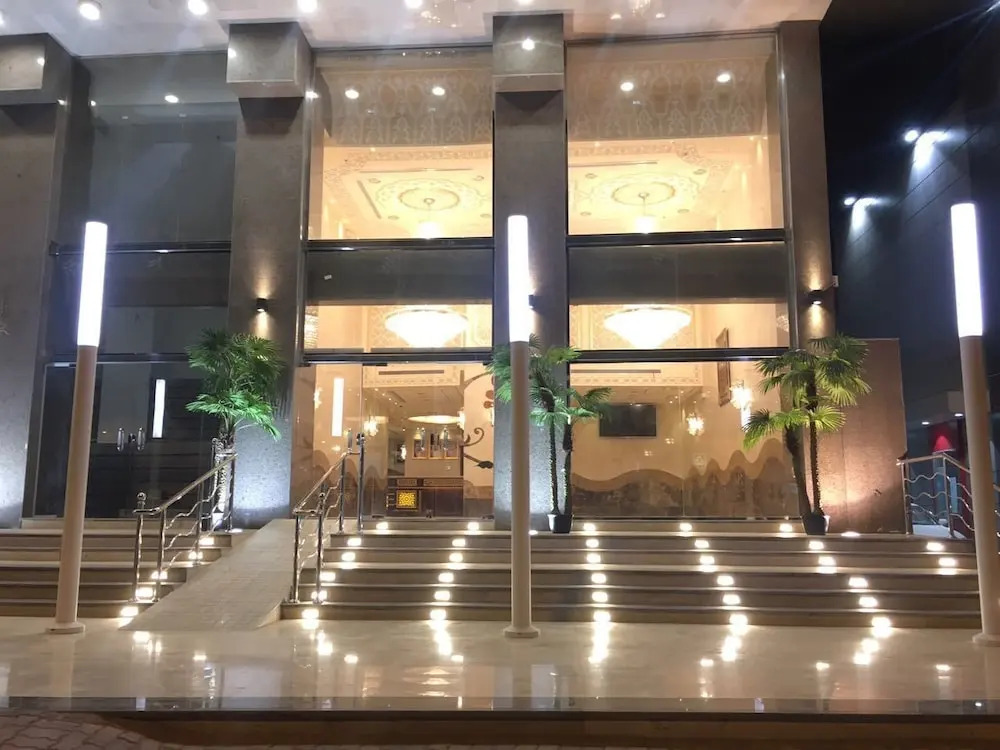 Al Adl Jewel Hotel