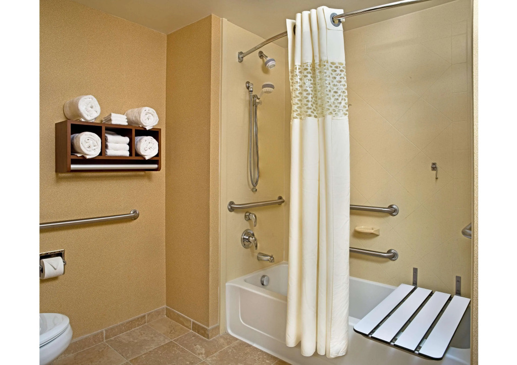 Hampton Inn & Suites Pittsburgh-Meadow Lands