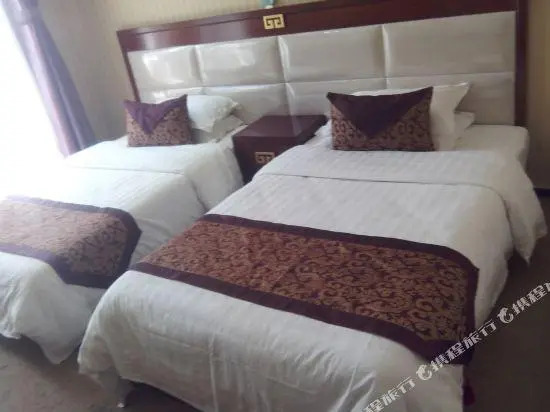 Hua Shen Holiday Hotel