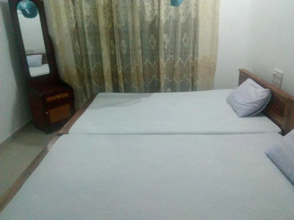 Randi Guest House