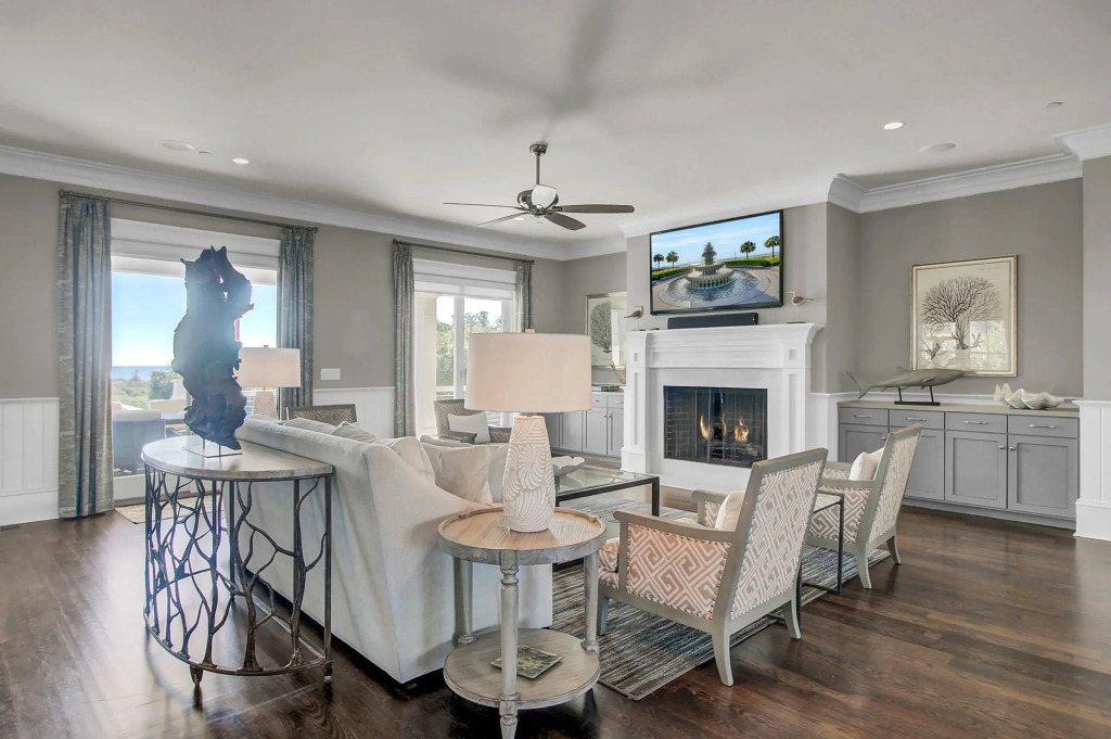3100 Palm Boulevard by Avantstay Beachfront, Ocean Views, Private Pool