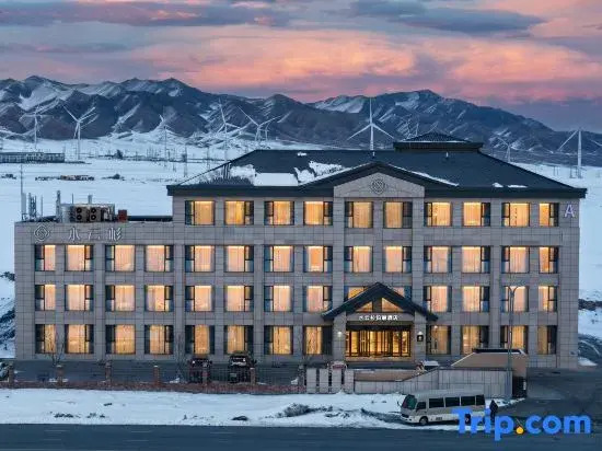 Sayram Lake Shuiyunshan Boli Hotel (New Visitor Center)