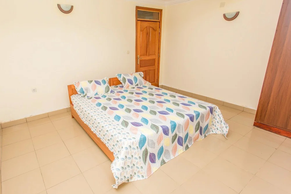 Iwacu Guesthouse