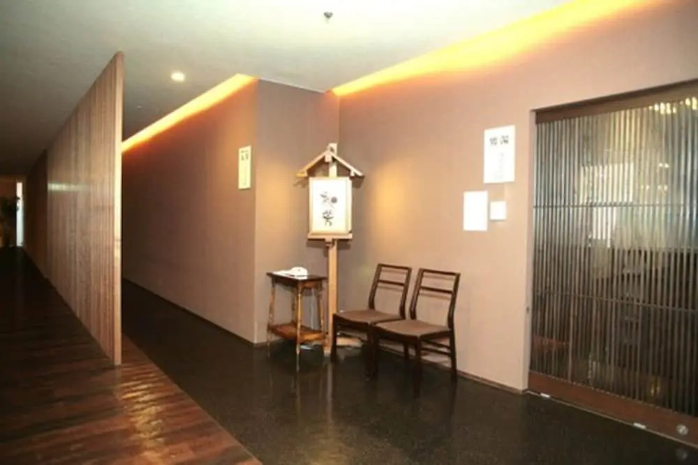 Hotel New Tanaka