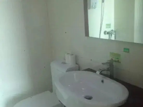 Lulong Jintai Business Hotel