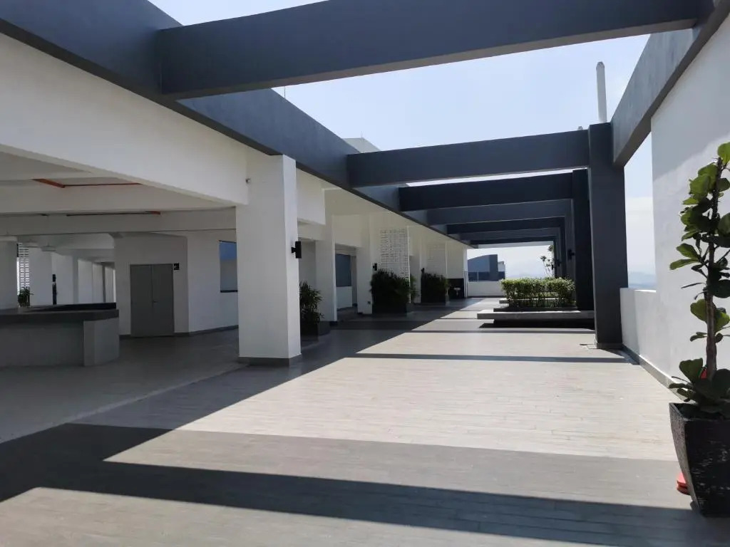 Apple Home 2 at Menara Simfoni, King Size Bed, Cheras, Nexflix, Wifi, Parking