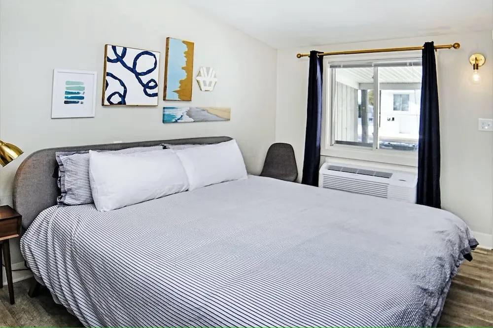 Coastal Suites Resort