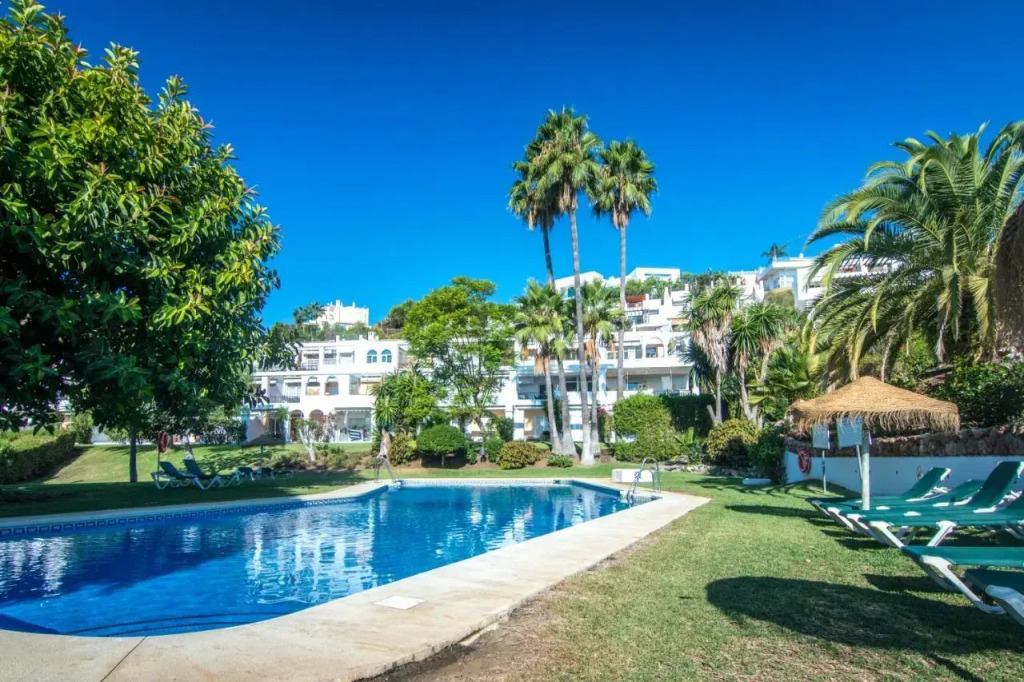 Apartment with terrace La Quinta Golf