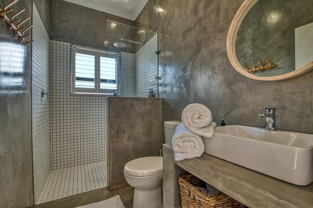 Amia House Struisbaai