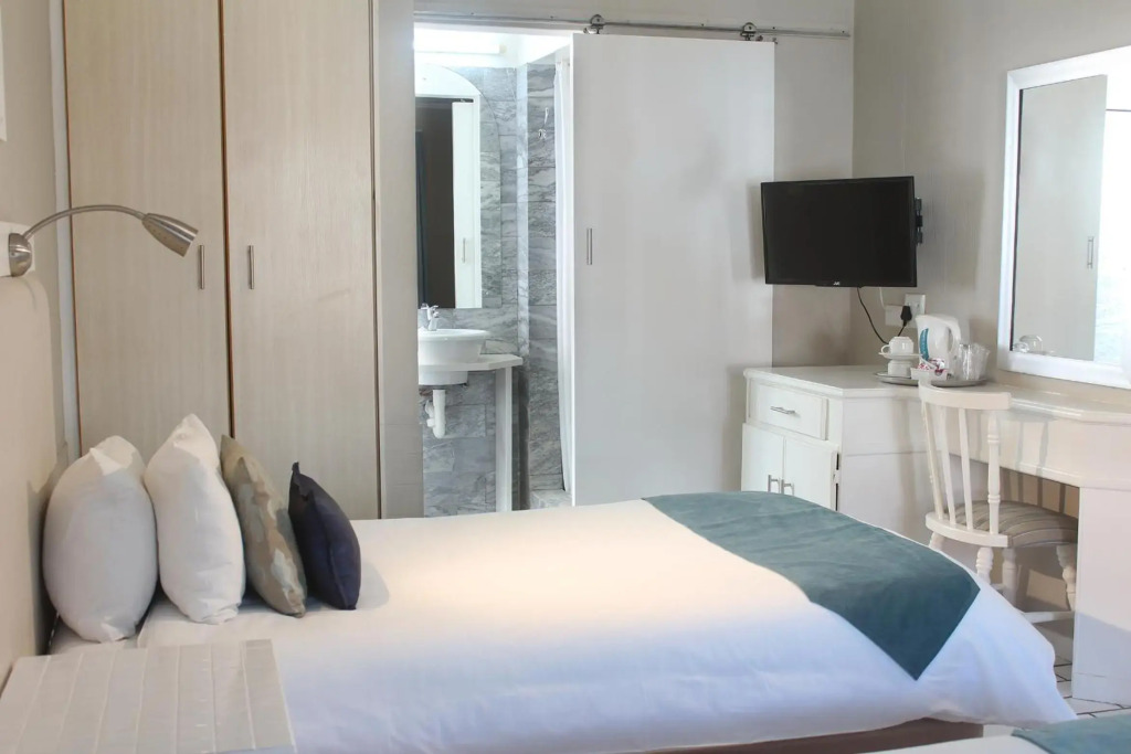 Oceans Hotel & Self Catering