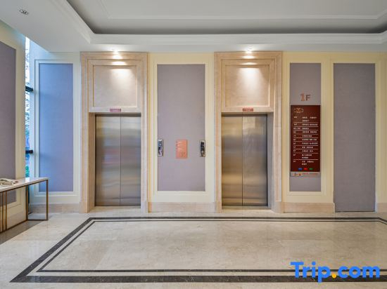 Vienna Hotel (Six Anyuan District Shop)