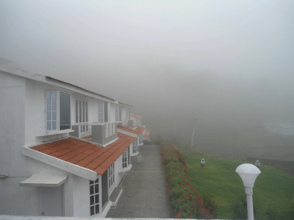 Country Club Valley Vista