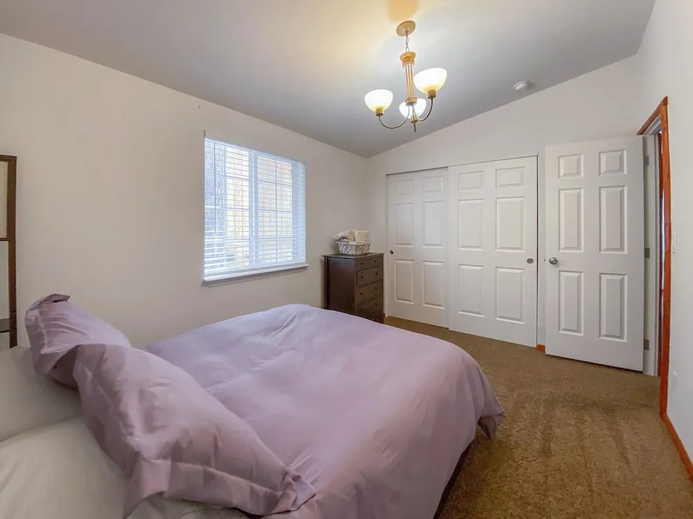 New Listing! Newly Furnished - Hot Tub & Deck 3 Bedroom Home
