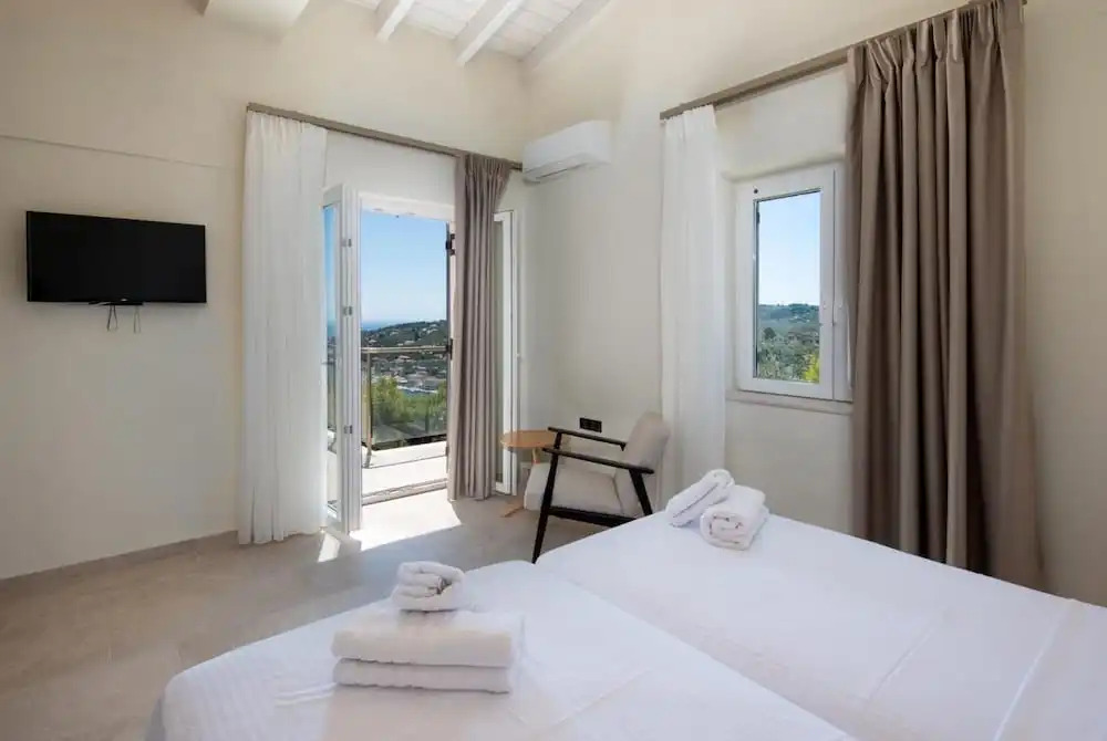 Above Blu Villa by PaxosRetreats